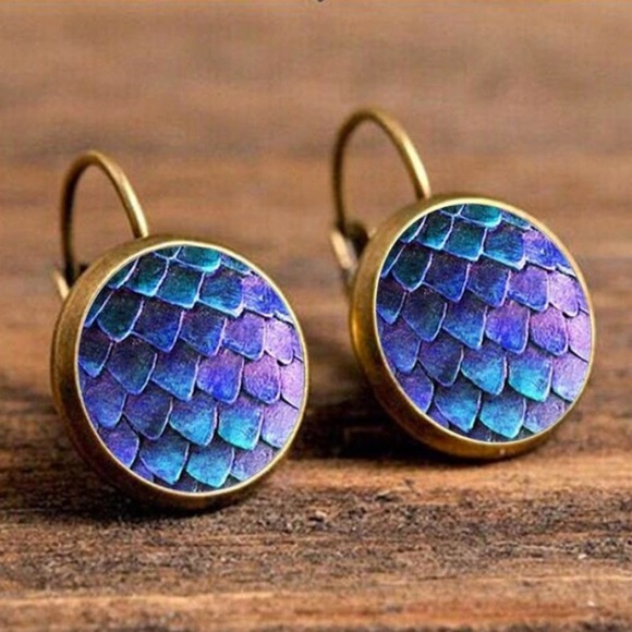 Jewelry - Boho mermaid drop earrings NWT